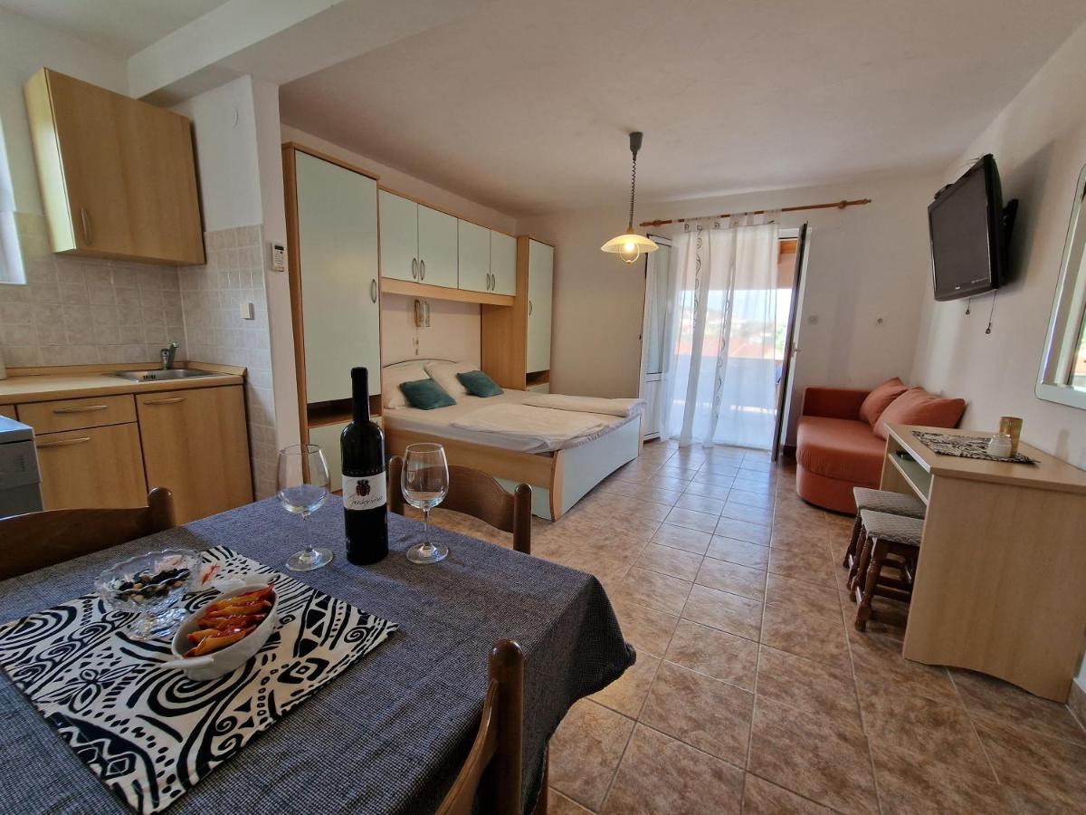 Apartments By The Sea Kampor, Rab - 5037 Ngoại thất bức ảnh