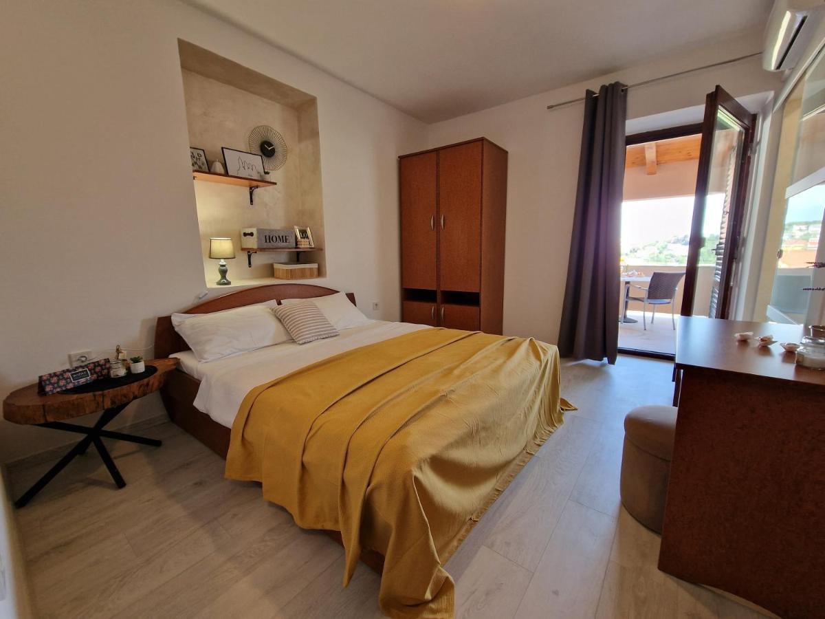 Apartments By The Sea Kampor, Rab - 5037 Ngoại thất bức ảnh